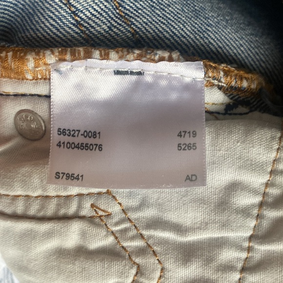 Levi’s 501 Original Short in Athens Mid Short - Picture 10 of 12